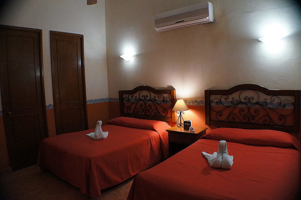 Maya Campeche Hotel Esterno foto