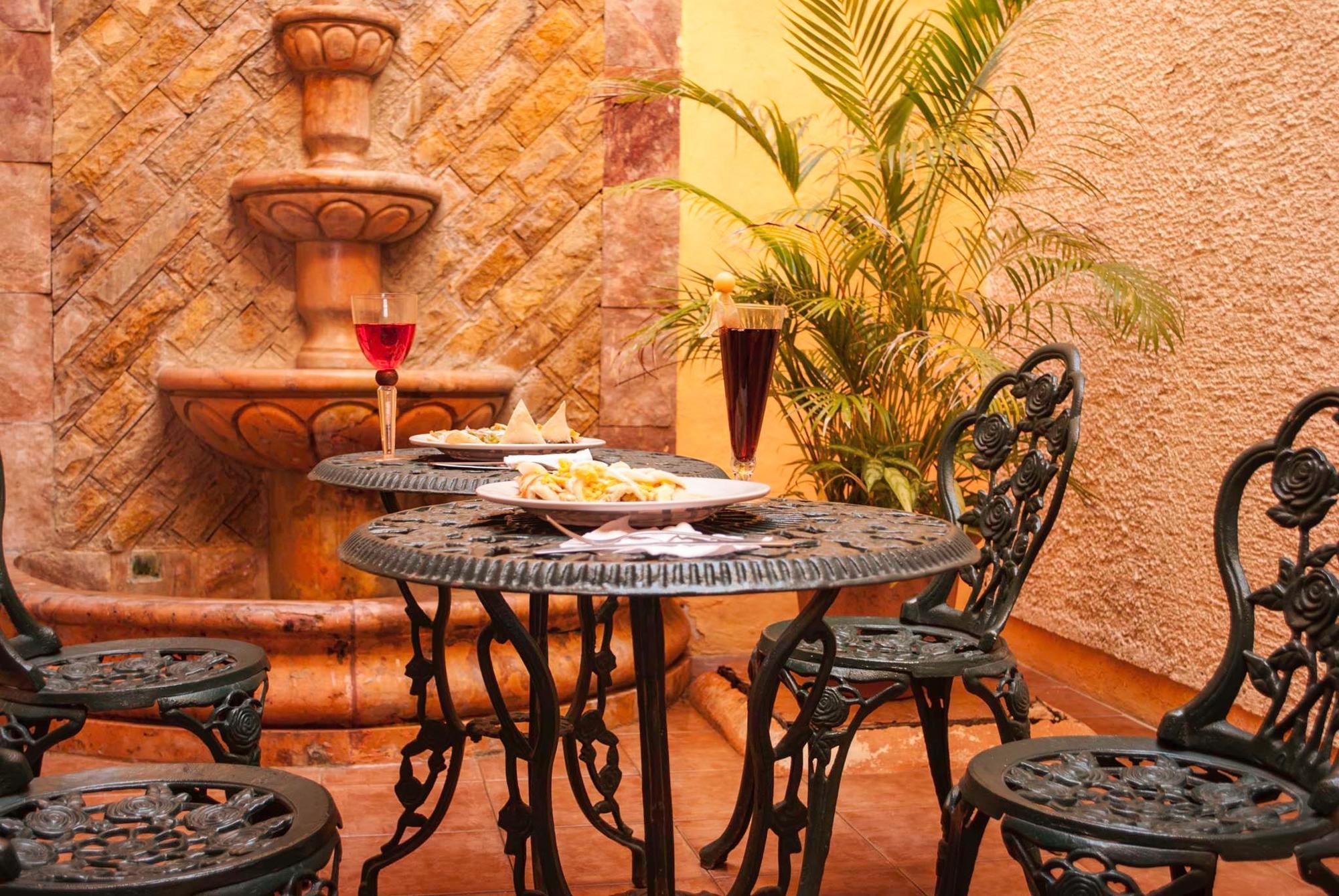 Maya Campeche Hotel Esterno foto